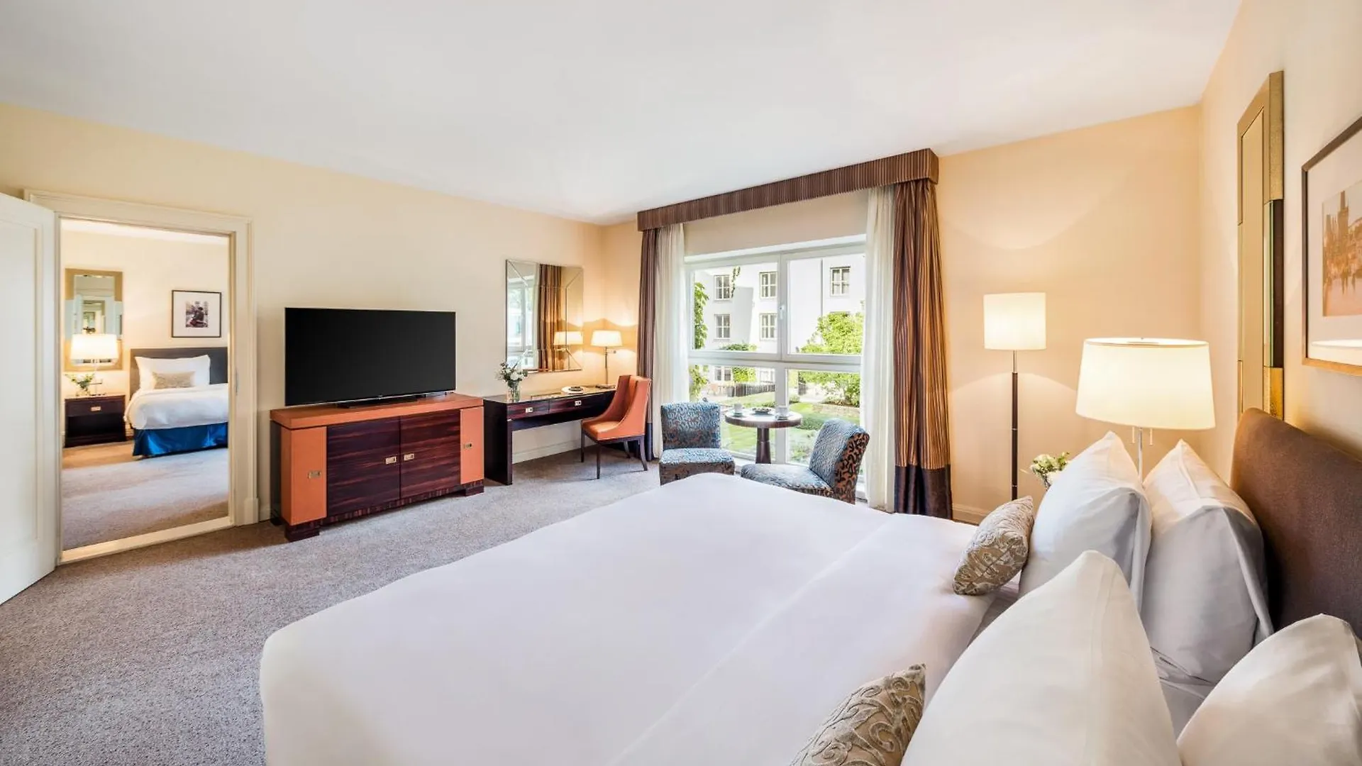 מלון Mandarin Oriental, פראג 5*,  צ'כיה