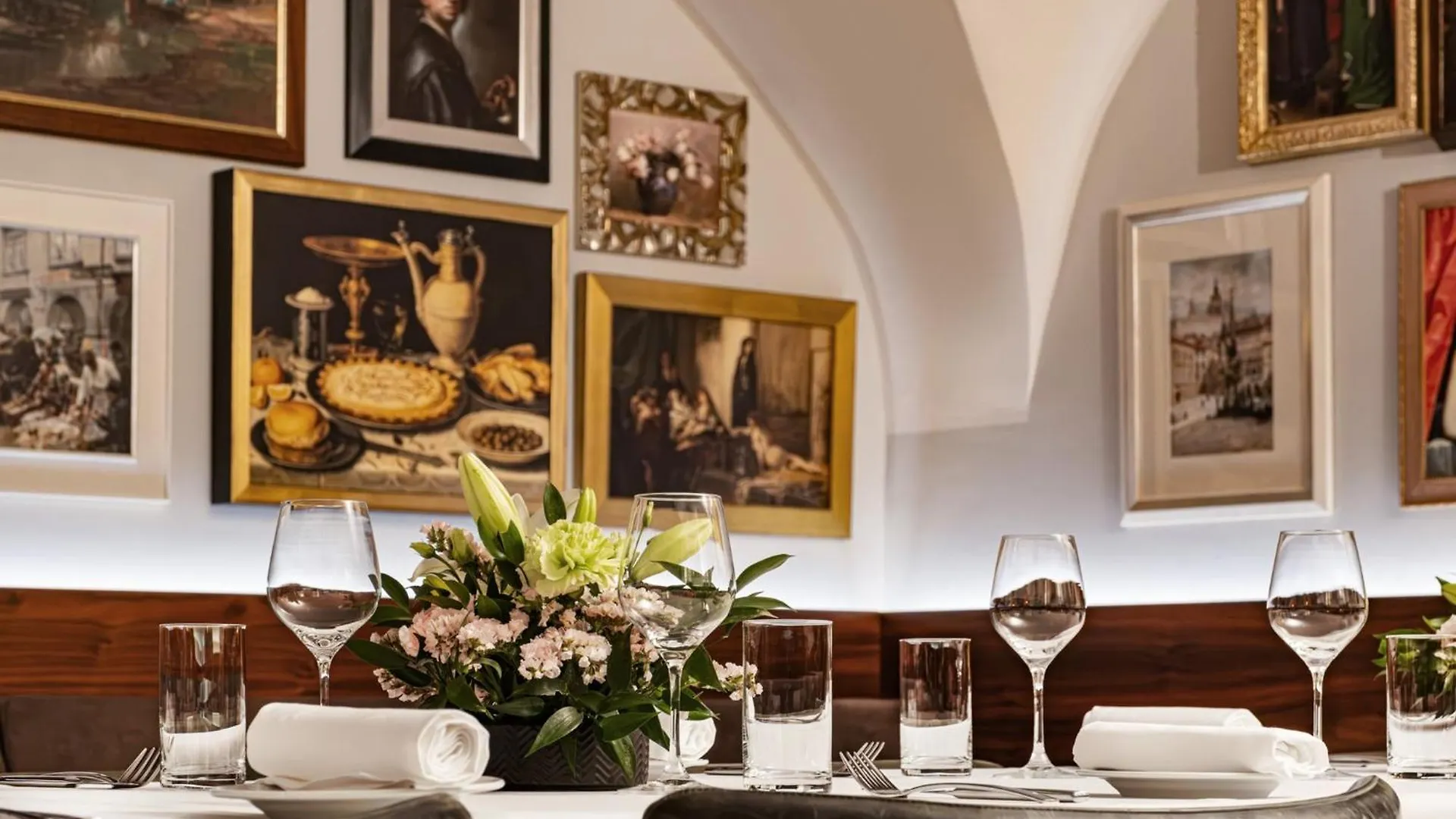 מלון Mandarin Oriental, פראג 5*,