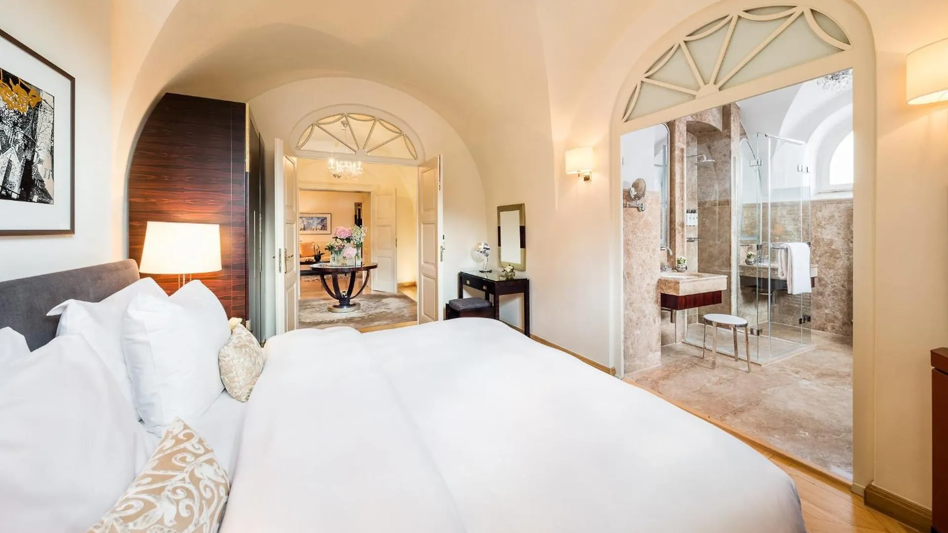 Mandarin Oriental, Prague Hotel 5*,