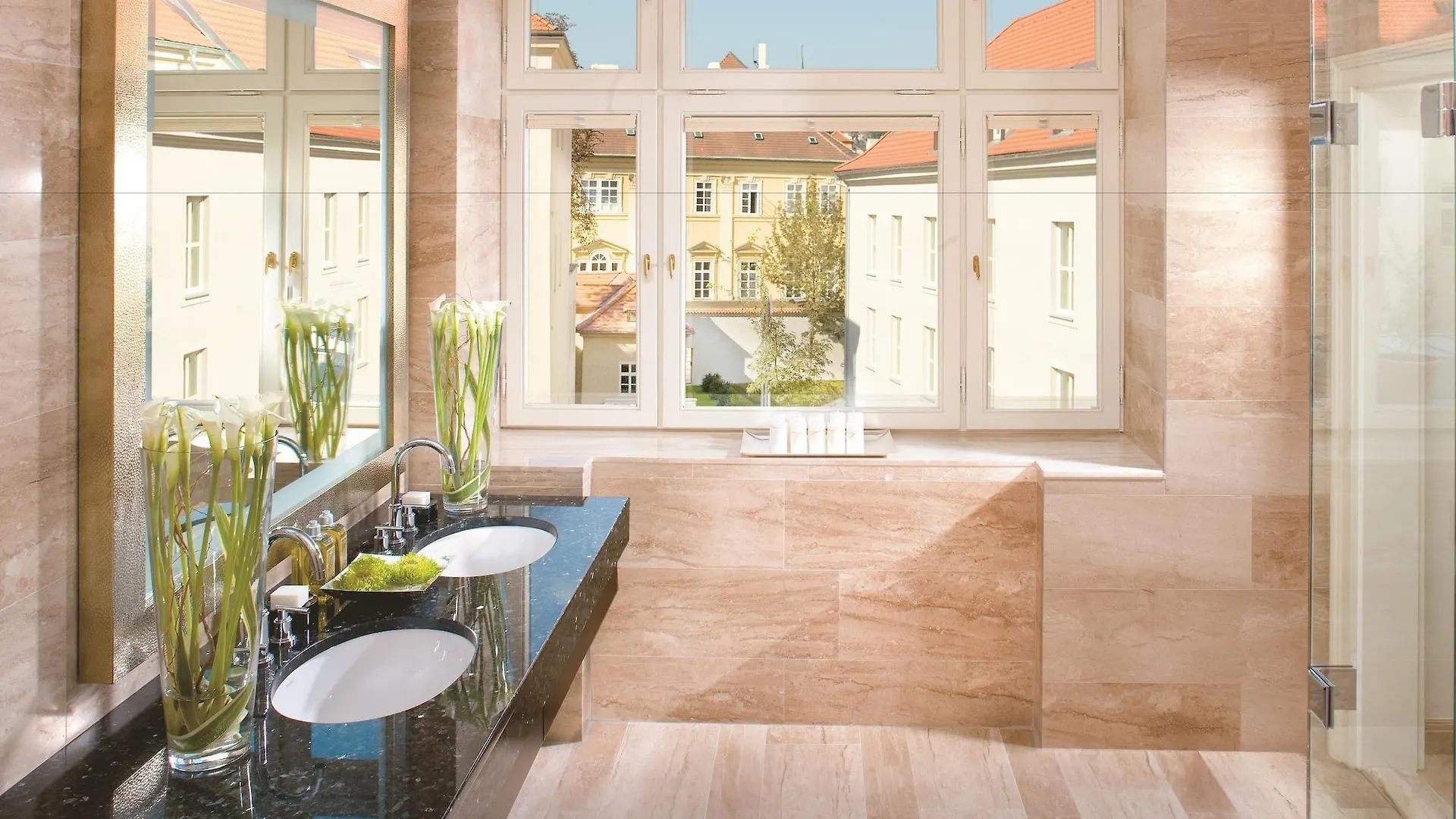 Mandarin Oriental, Prague Hotel