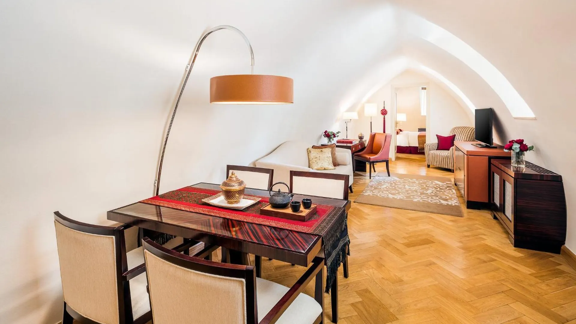 Mandarin Oriental, Prague Hotel